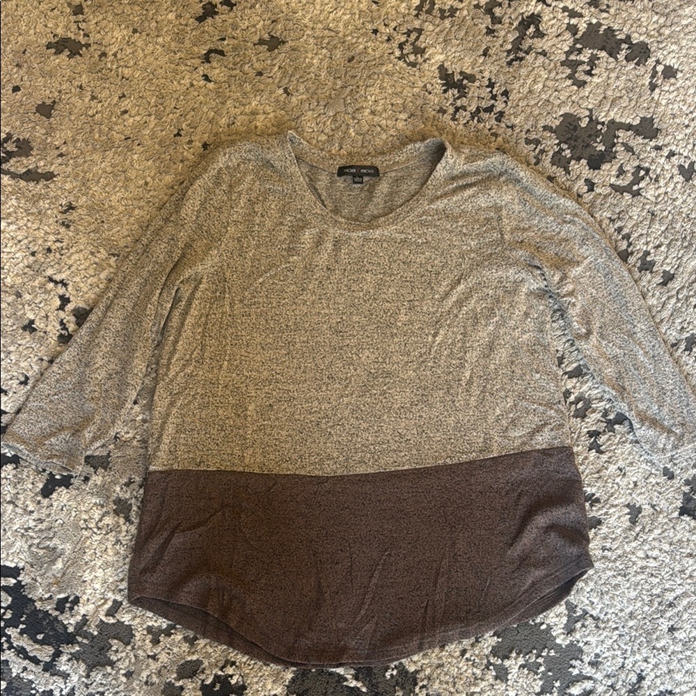 Gray and Brown Women's Top
